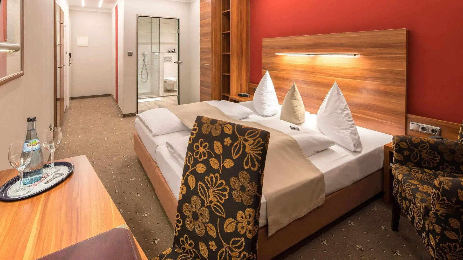 Hotel Isartor Munich